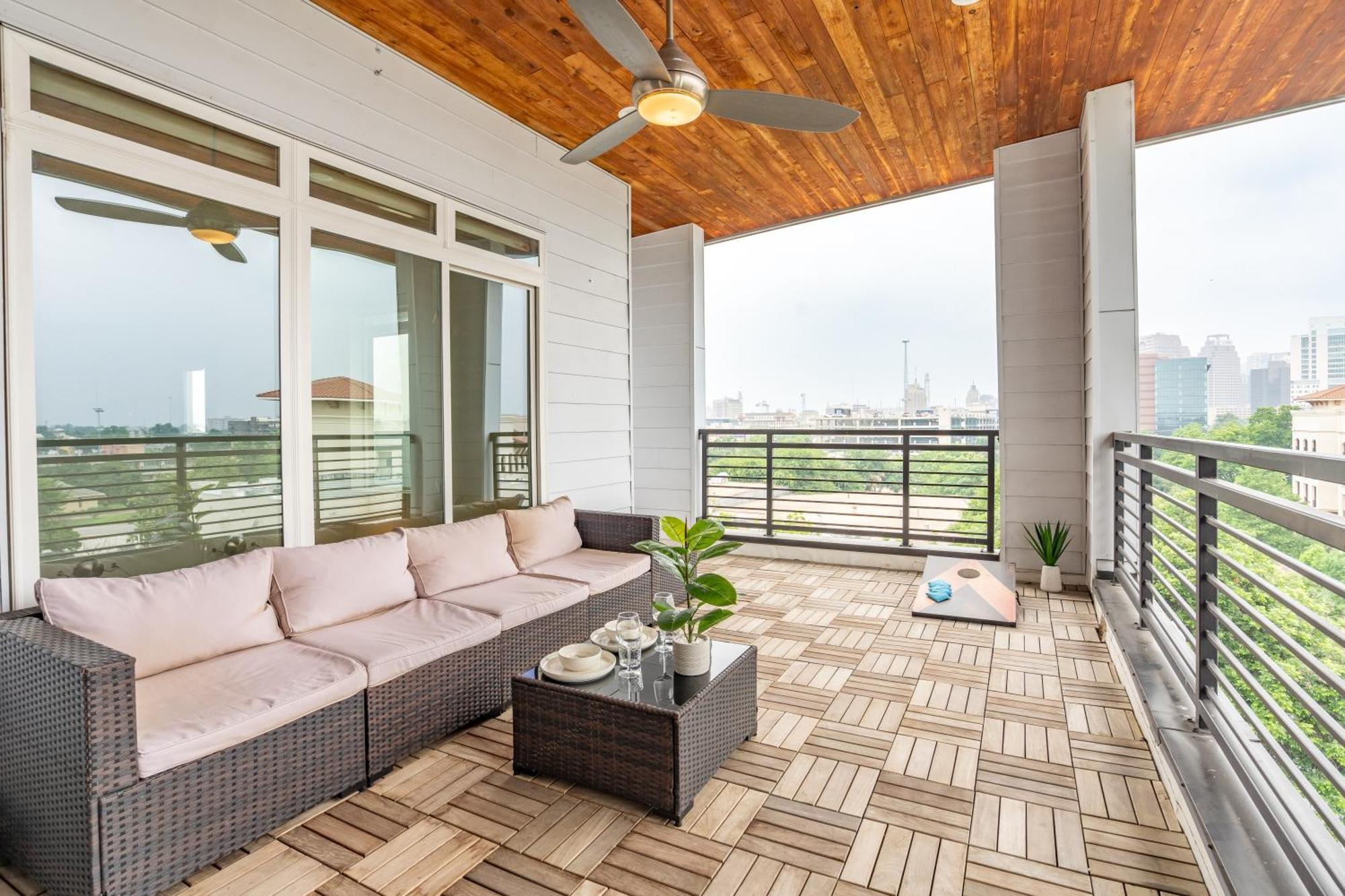 Riverwalk Penthouse Oasis W/Free Parking Gym Pool Сан-Антоніо Екстер'єр фото